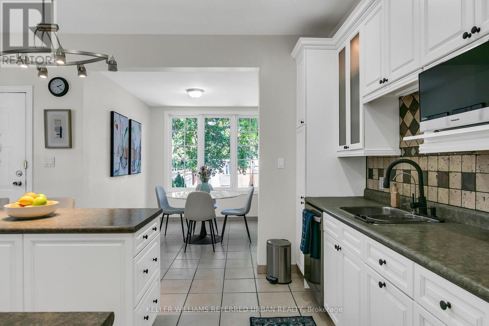 235 Bartlett Avenue, Toronto, Ontario  M6H 3G3 - Photo 13 - W13233476