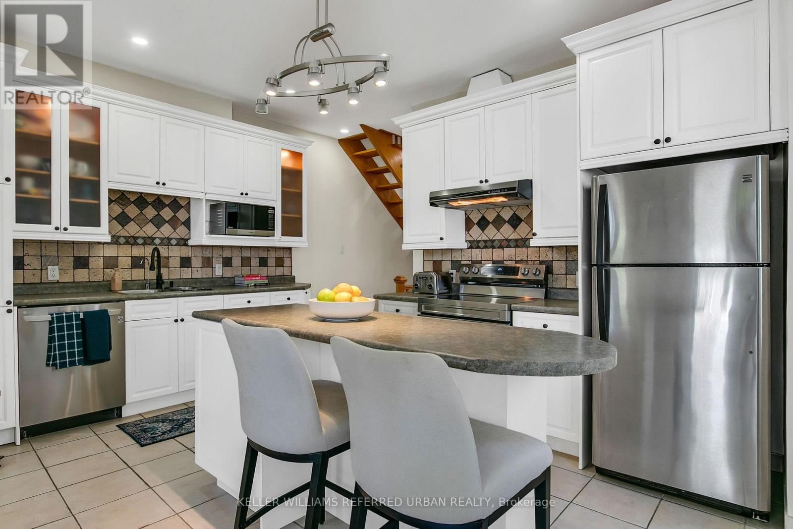 235 Bartlett Avenue, Toronto, Ontario  M6H 3G3 - Photo 16 - W13233476
