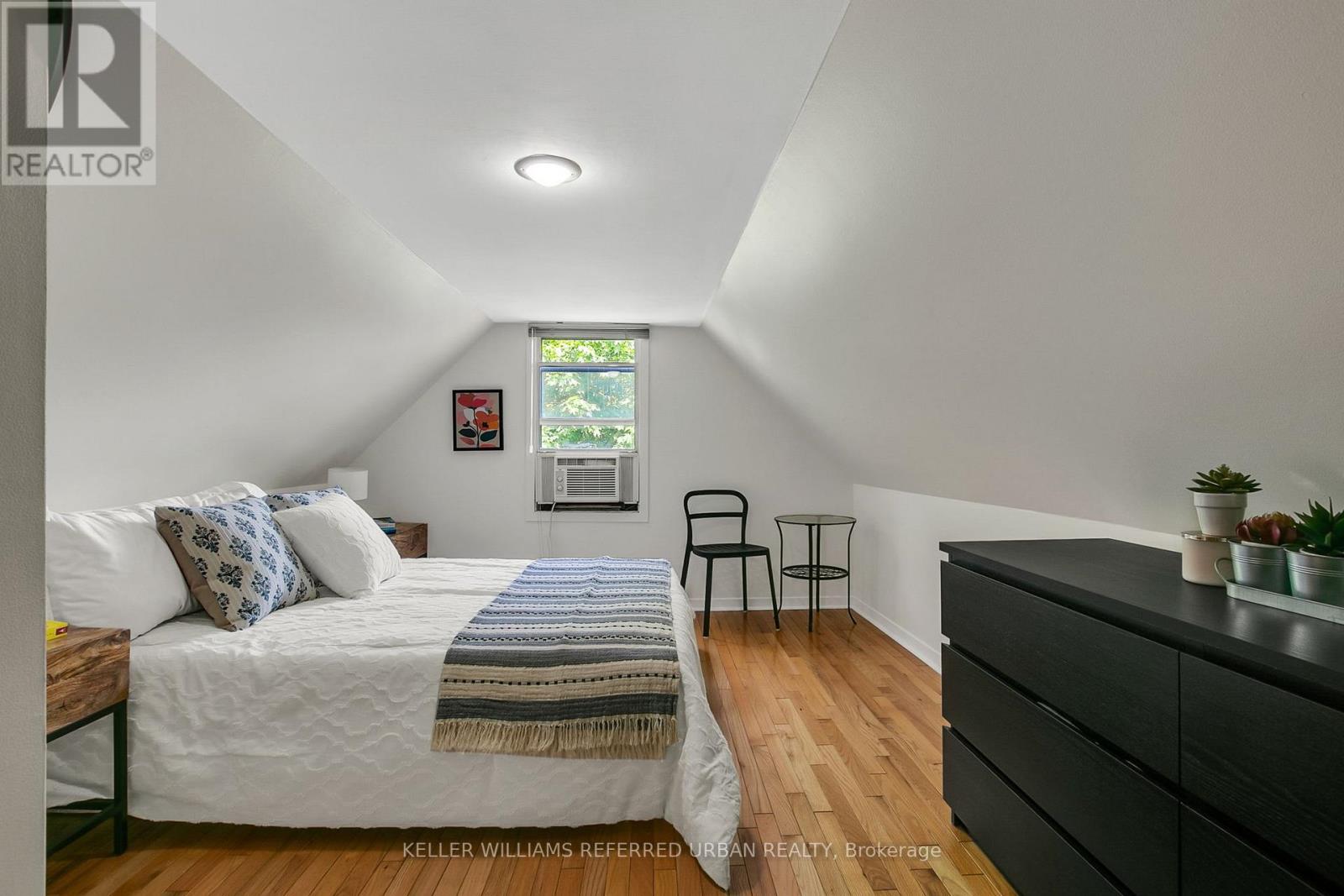 235 Bartlett Avenue, Toronto, Ontario  M6H 3G3 - Photo 35 - W13233476
