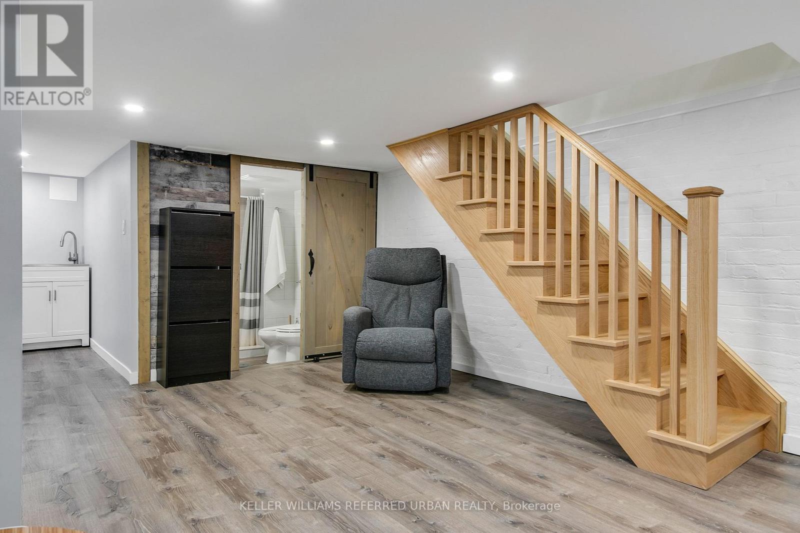 235 Bartlett Avenue, Toronto, Ontario  M6H 3G3 - Photo 43 - W13233476