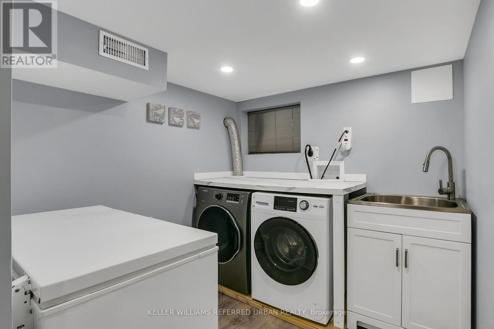 235 Bartlett Avenue, Toronto, Ontario  M6H 3G3 - Photo 46 - W13233476