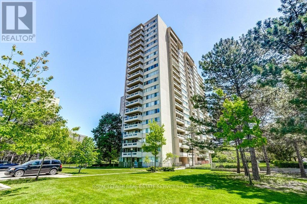 402 - 3590 Kaneff Crescent, Mississauga (Mississauga Valleys), Ontario  L5A 3X3 - Photo 2 - W13233550
