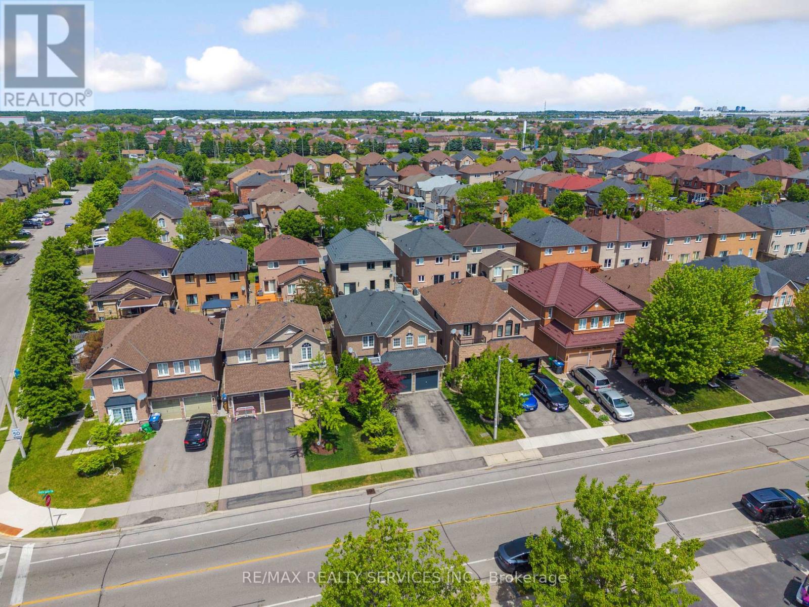 295 Queen Mary Drive, Brampton, Ontario  L7A 3R1 - Photo 48 - W13233558