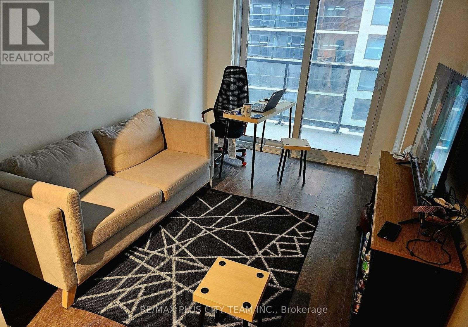 1007 - 30 Samuel Wood Way, Toronto, Ontario  M9B 0C9 - Photo 3 - W13233560