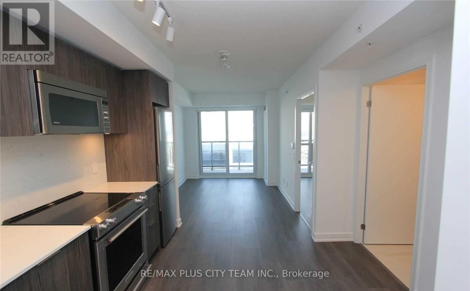 1007 - 30 Samuel Wood Way, Toronto, Ontario  M9B 0C9 - Photo 5 - W13233560