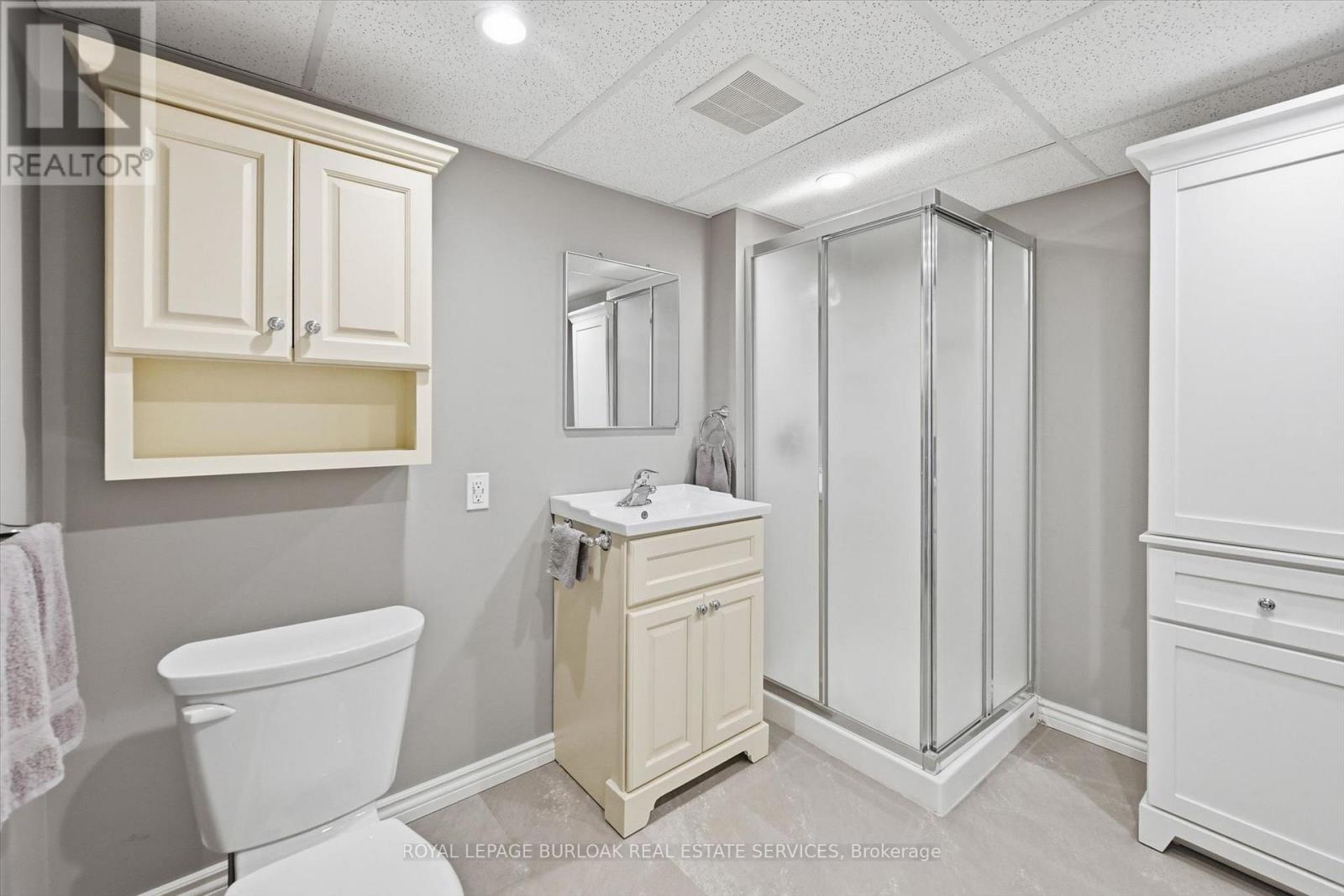 951 Cloverleaf Drive, Burlington, Ontario  L7T 3Y8 - Photo 38 - W13233618