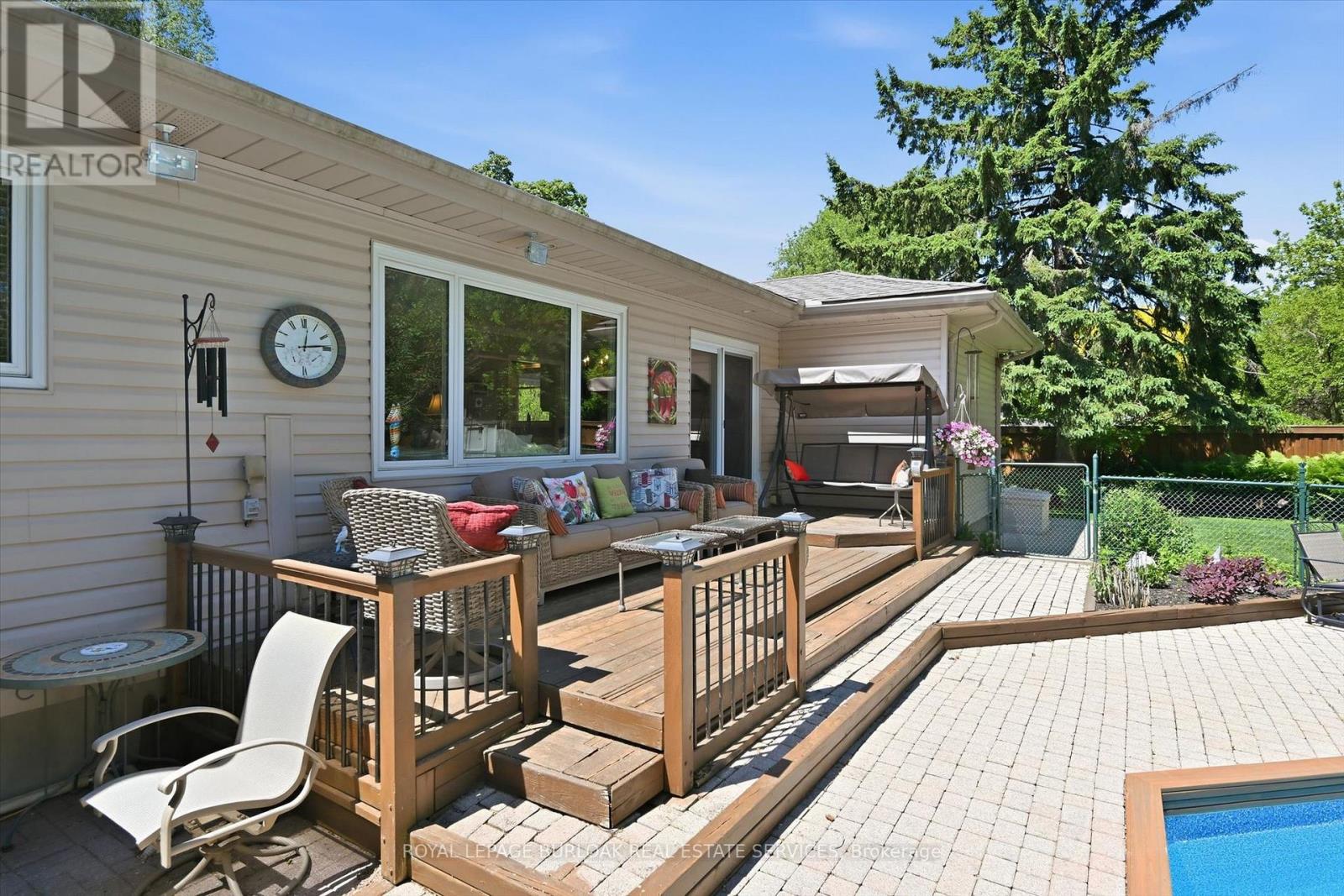 951 Cloverleaf Drive, Burlington, Ontario  L7T 3Y8 - Photo 45 - W13233618