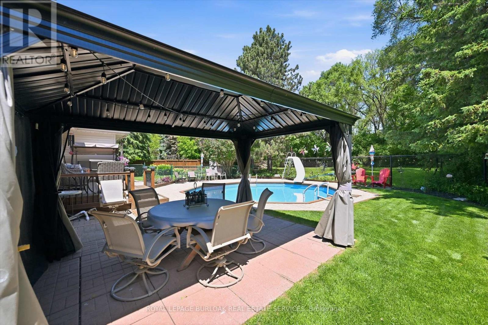951 Cloverleaf Drive, Burlington, Ontario  L7T 3Y8 - Photo 47 - W13233618