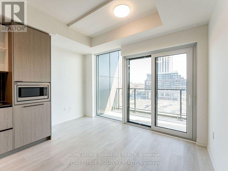 703 - 10 Graphophone Grove, Toronto, Ontario  M6H 0E3 - Photo 12 - W13233628