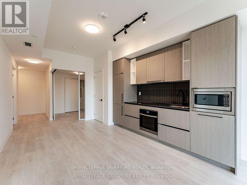 703 - 10 Graphophone Grove, Toronto, Ontario  M6H 0E3 - Photo 13 - W13233628