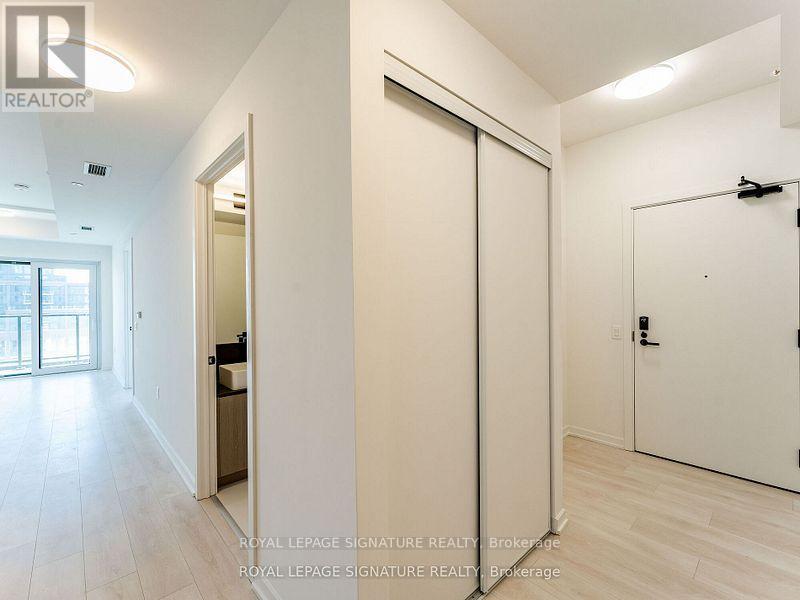 703 - 10 Graphophone Grove, Toronto, Ontario  M6H 0E3 - Photo 5 - W13233628