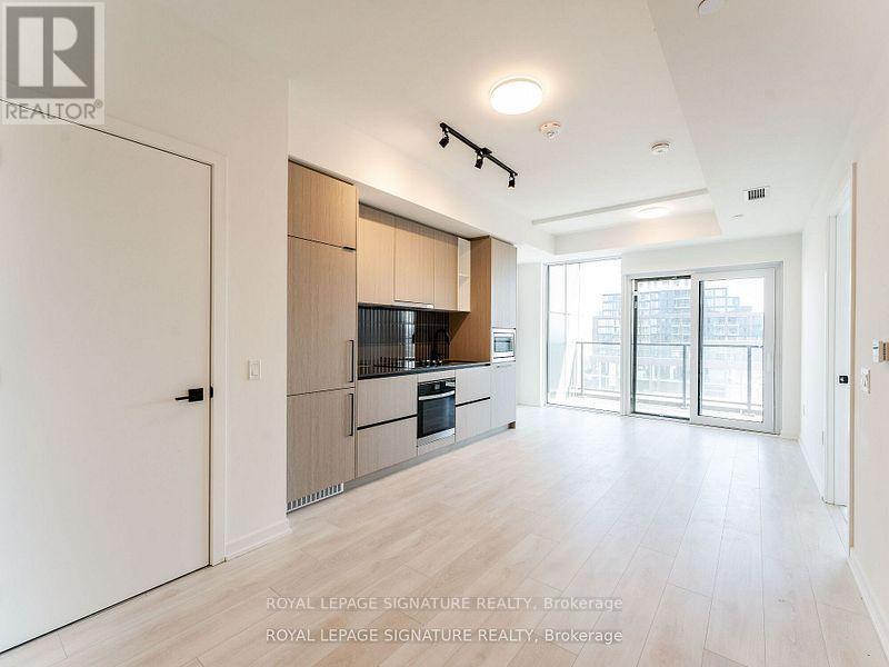 703 - 10 Graphophone Grove, Toronto, Ontario  M6H 0E3 - Photo 7 - W13233628
