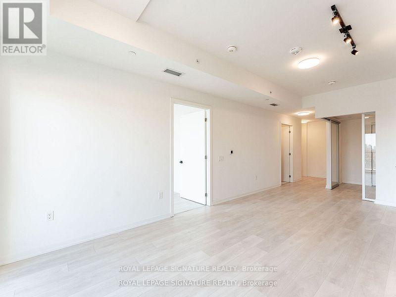 703 - 10 Graphophone Grove, Toronto, Ontario  M6H 0E3 - Photo 9 - W13233628