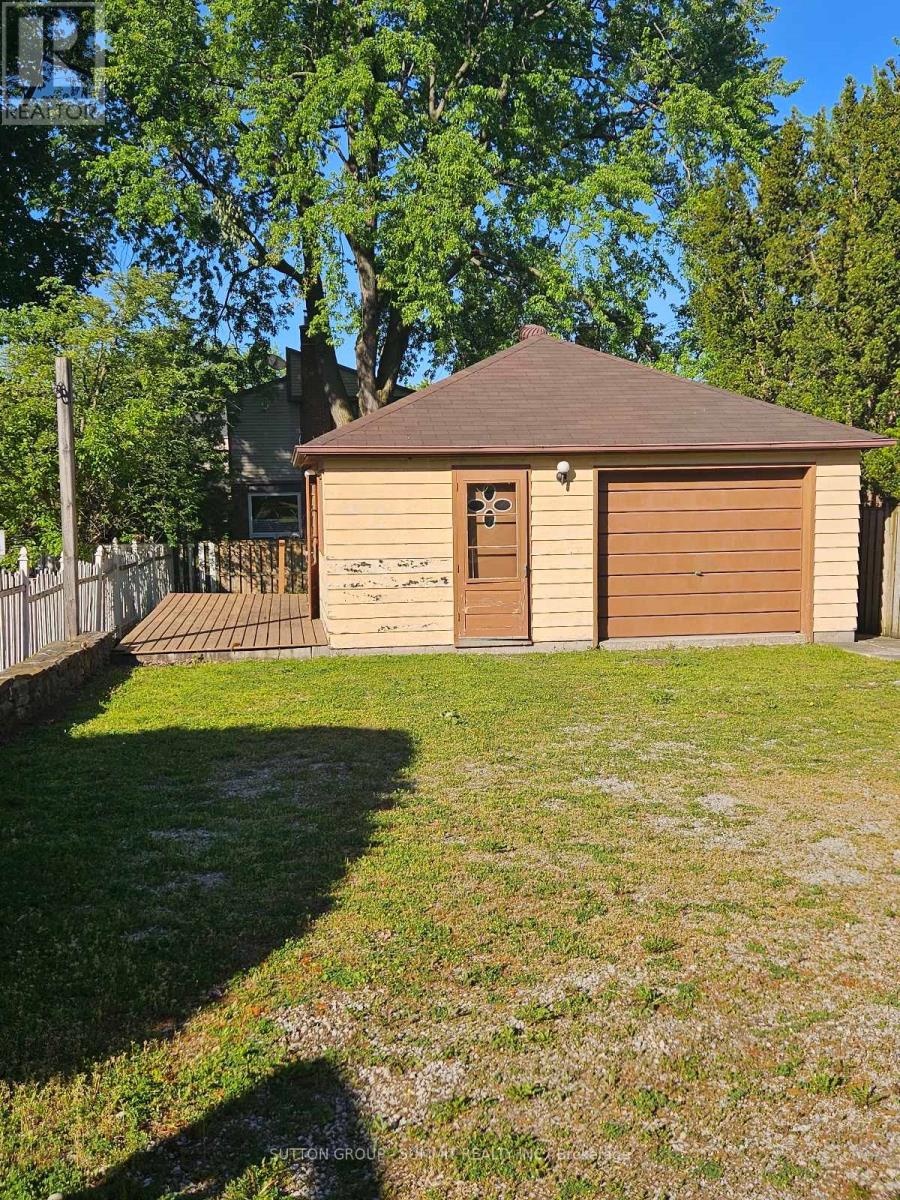 318 Queen Street S, Mississauga, Ontario  L5M 1M2 - Photo 5 - W13233712