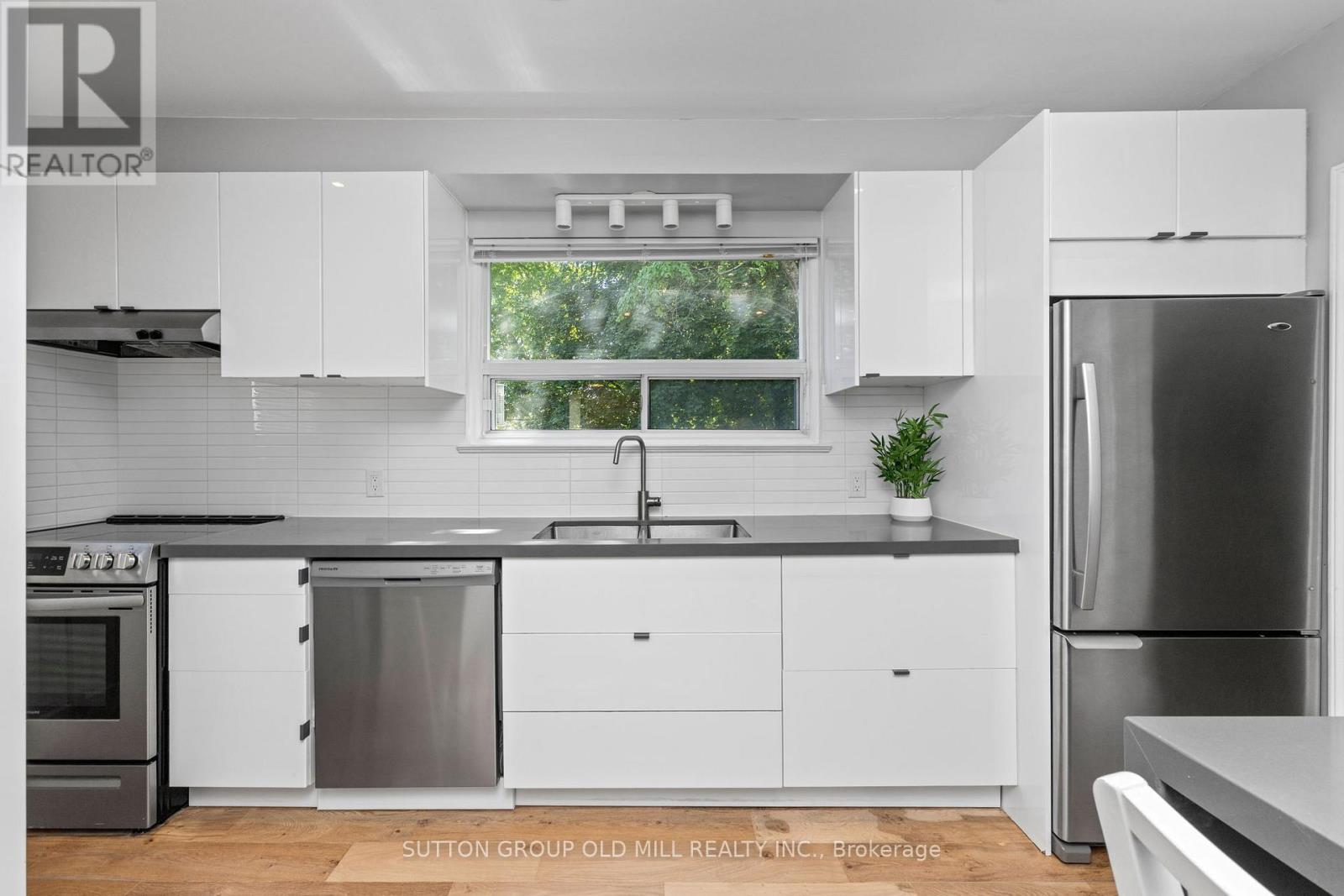 47 Ashfield Drive, Toronto, Ontario  M9C 4T7 - Photo 10 - W13233724