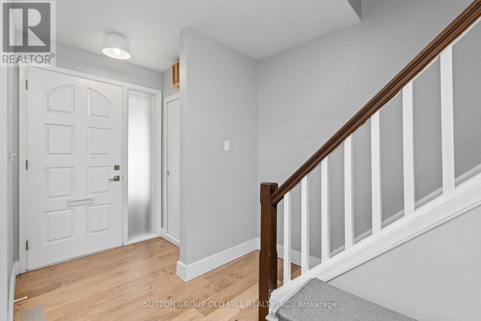 47 Ashfield Drive, Toronto, Ontario  M9C 4T7 - Photo 12 - W13233724