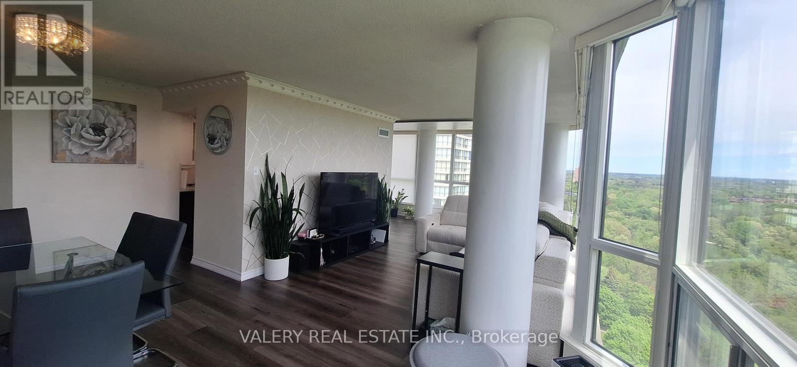 1415 - 5 Rowntree Rd Road, Toronto, Ontario  M9V 5G9 - Photo 11 - W13233748