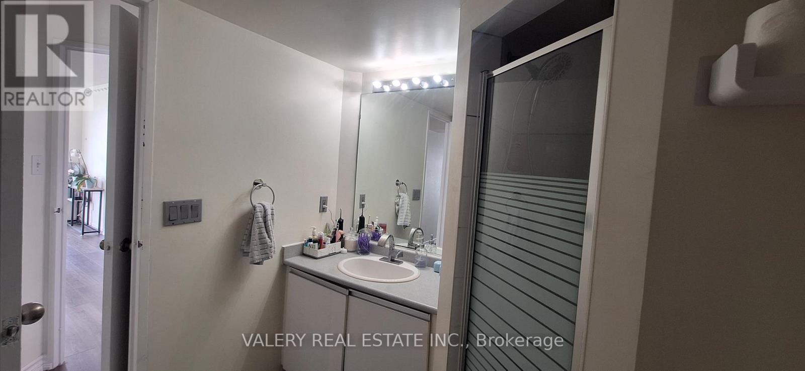1415 - 5 Rowntree Rd Road, Toronto, Ontario  M9V 5G9 - Photo 14 - W13233748