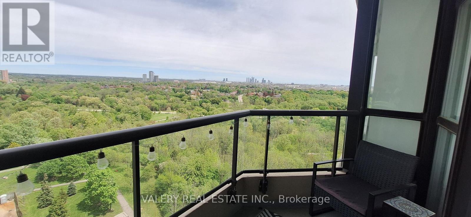 1415 - 5 Rowntree Rd Road, Toronto, Ontario  M9V 5G9 - Photo 19 - W13233748
