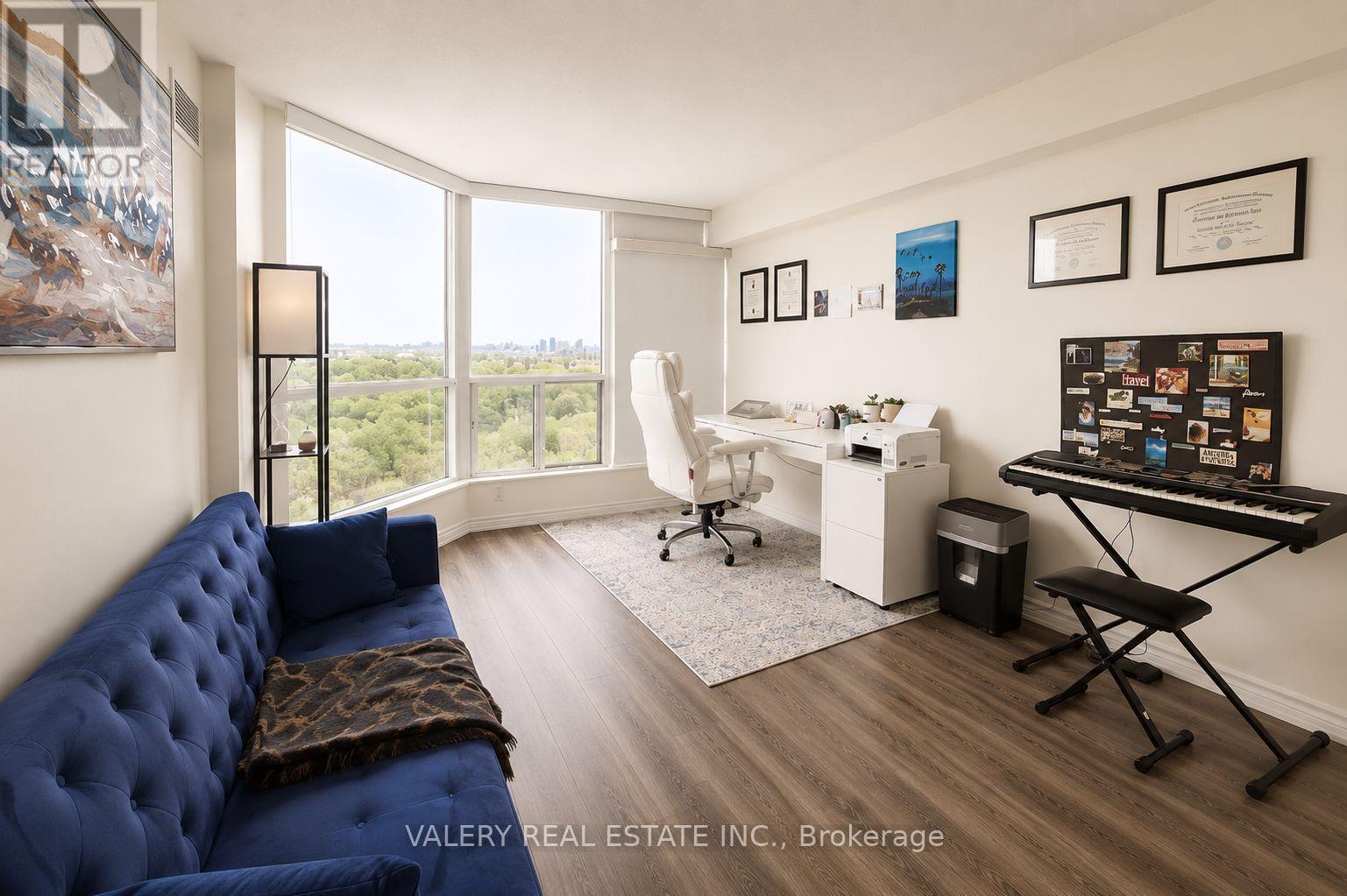 1415 - 5 Rowntree Rd Road, Toronto, Ontario  M9V 5G9 - Photo 2 - W13233748