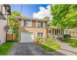 21 HALBADIER PLACE, Toronto, Ontario