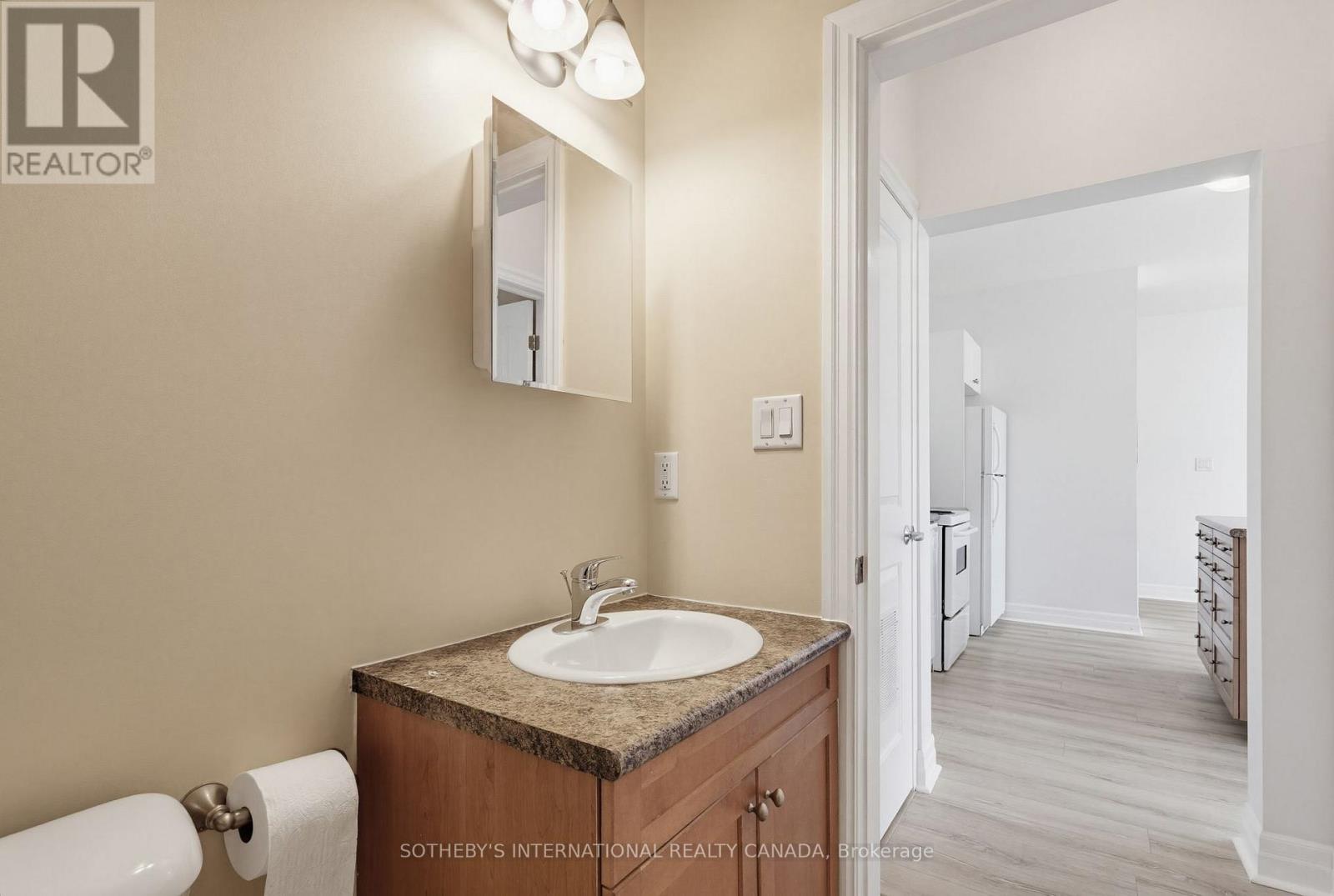 203 - 459 Kerr Street, Oakville, Ontario  L6K 3C2 - Photo 13 - W13233778