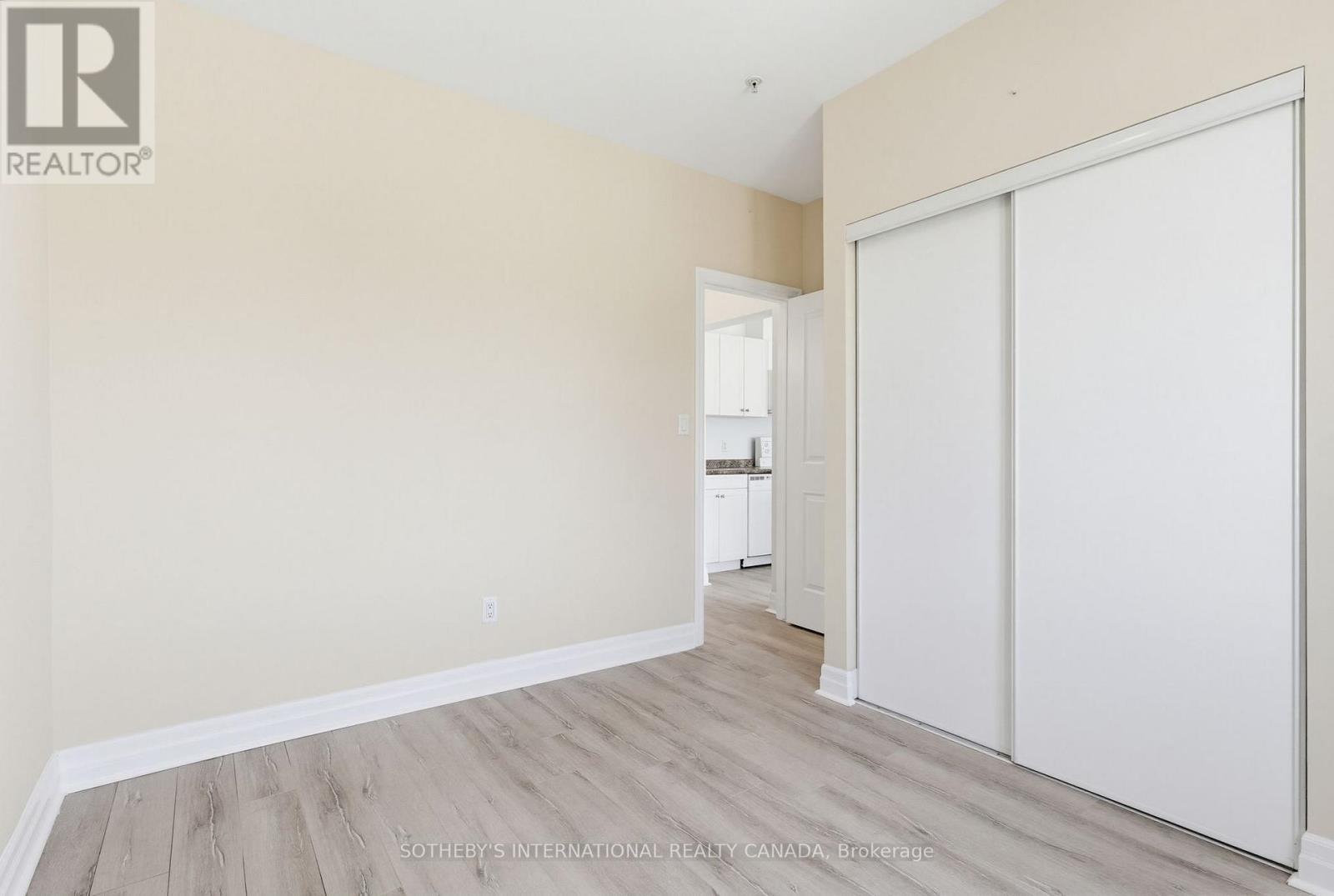 203 - 459 Kerr Street, Oakville, Ontario  L6K 3C2 - Photo 15 - W13233778