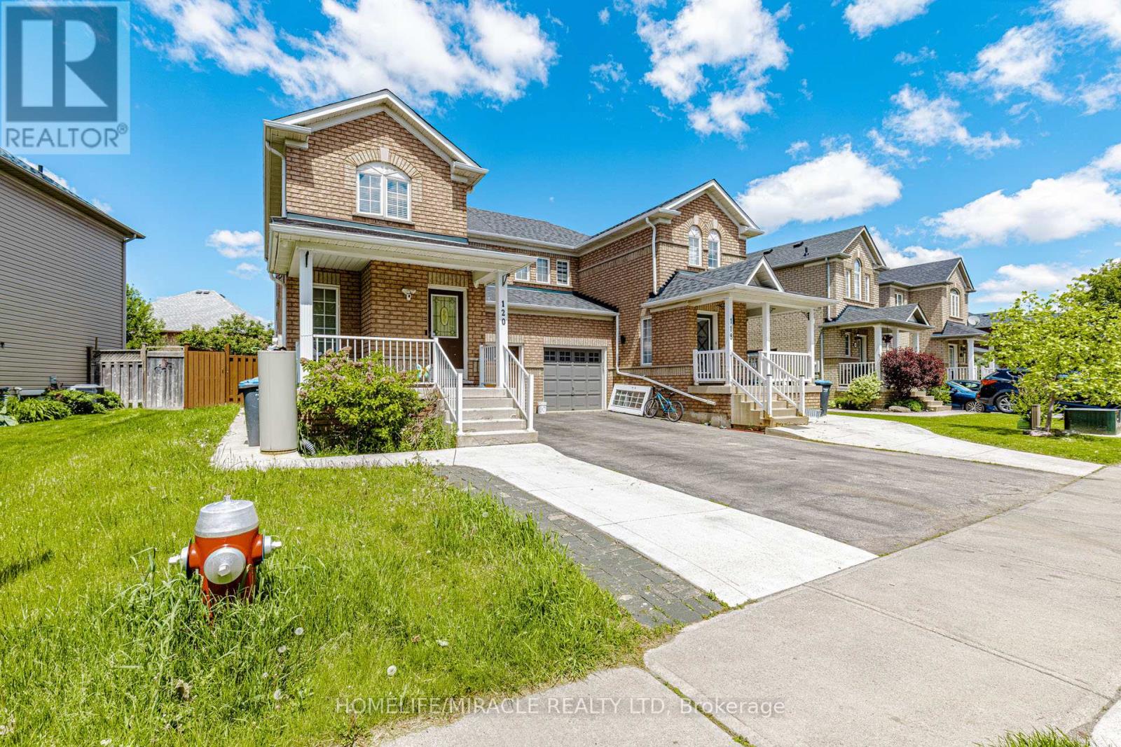 120 Viceroy Crescent, Brampton, Ontario  L7A 1V4 - Photo 3 - W13233826
