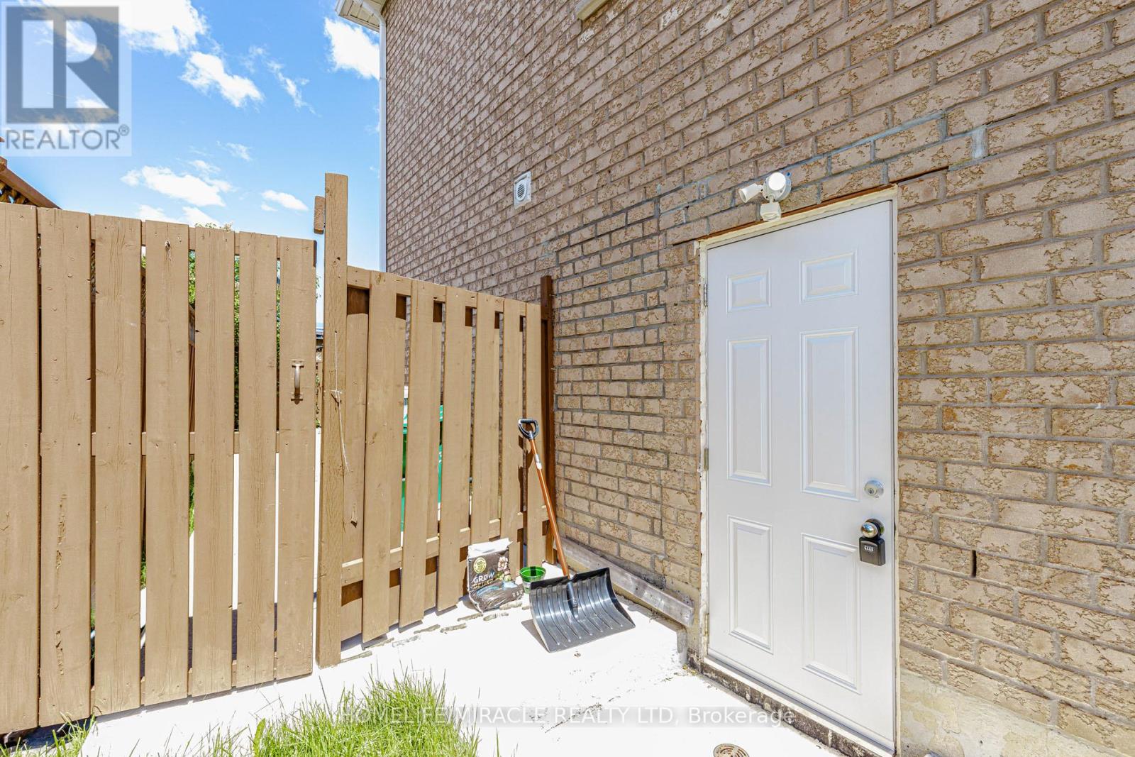 120 Viceroy Crescent, Brampton, Ontario  L7A 1V4 - Photo 36 - W13233826