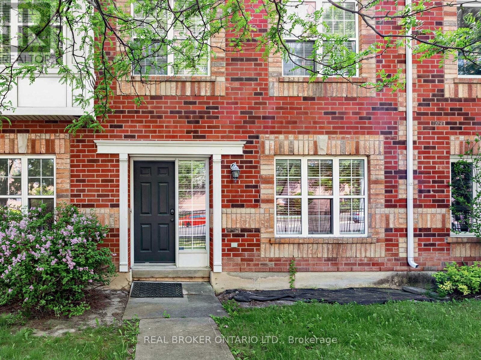 19 - 199 Hillcrest Avenue, Mississauga, Ontario  L5B 4L5 - Photo 37 - W13233864