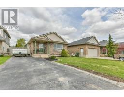 9 BROOKSIDE DRIVE, St. Thomas, Ontario