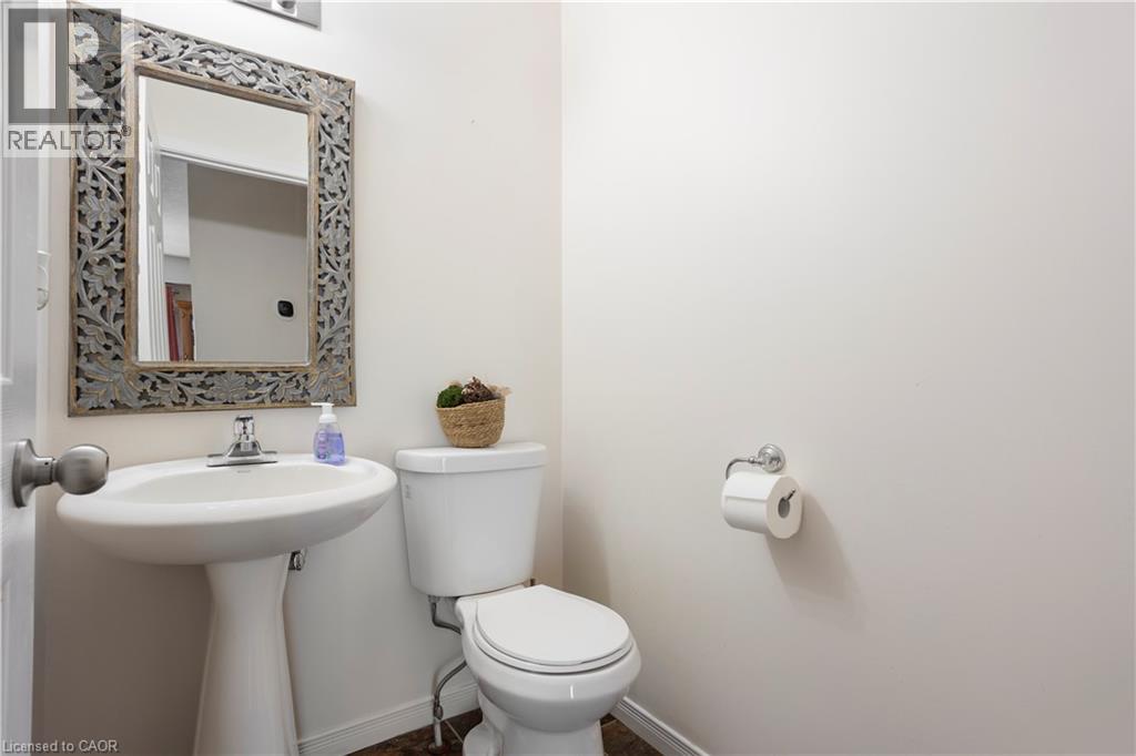 229 Parkvale Drive, Kitchener, Ontario  N2R 1Y8 - Photo 15 - 40834816