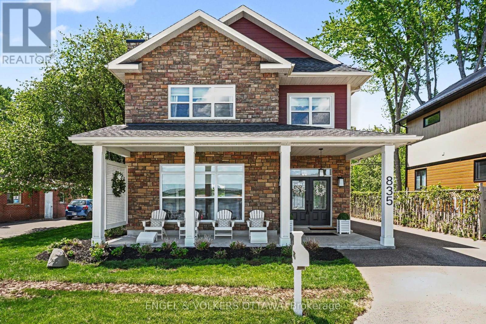 835 ARCHIBALD STREET, McNab/Braeside, Ontario