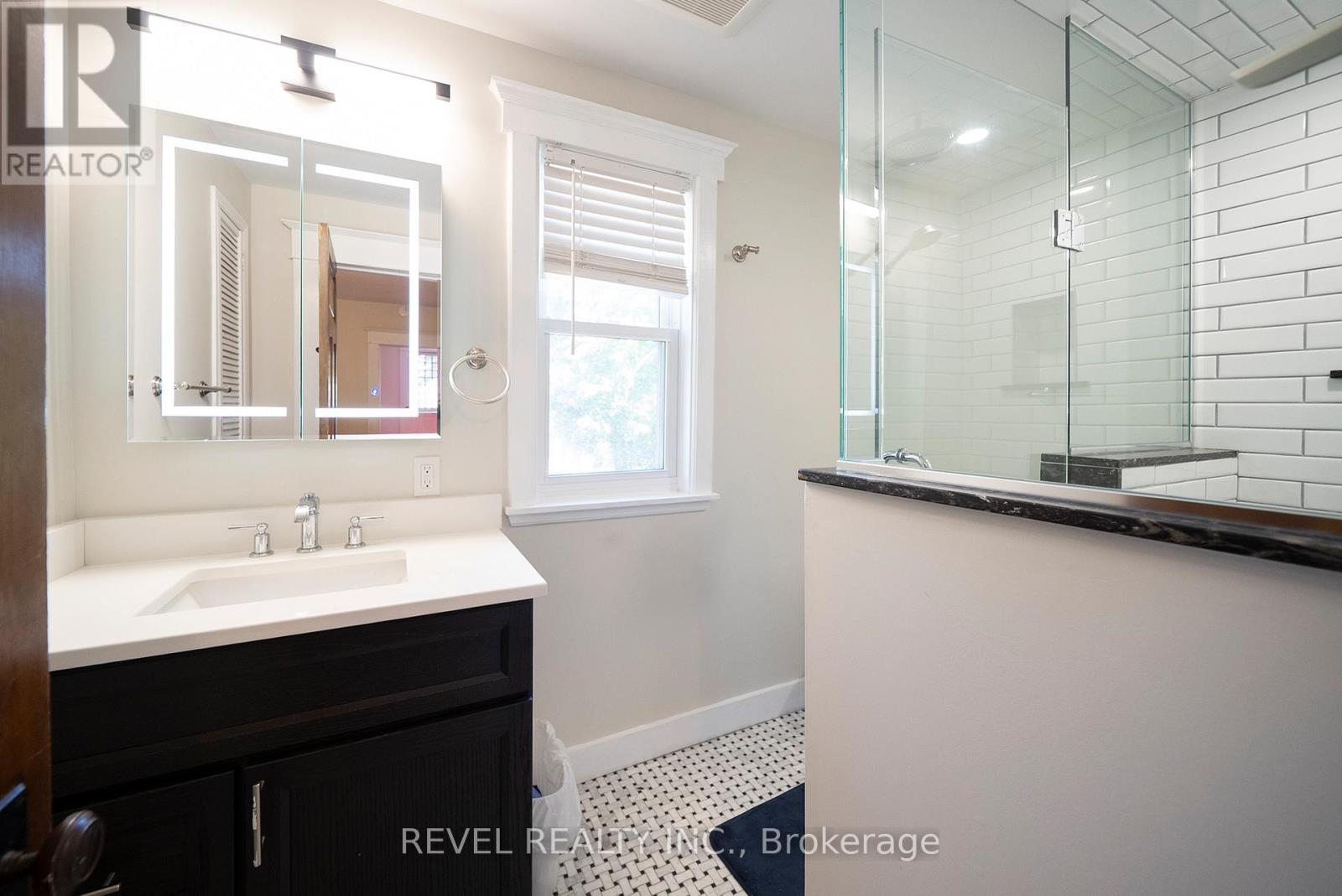 8 Abigail Avenue, Brantford, Ontario  N3R 4R7 - Photo 27 - X13233776