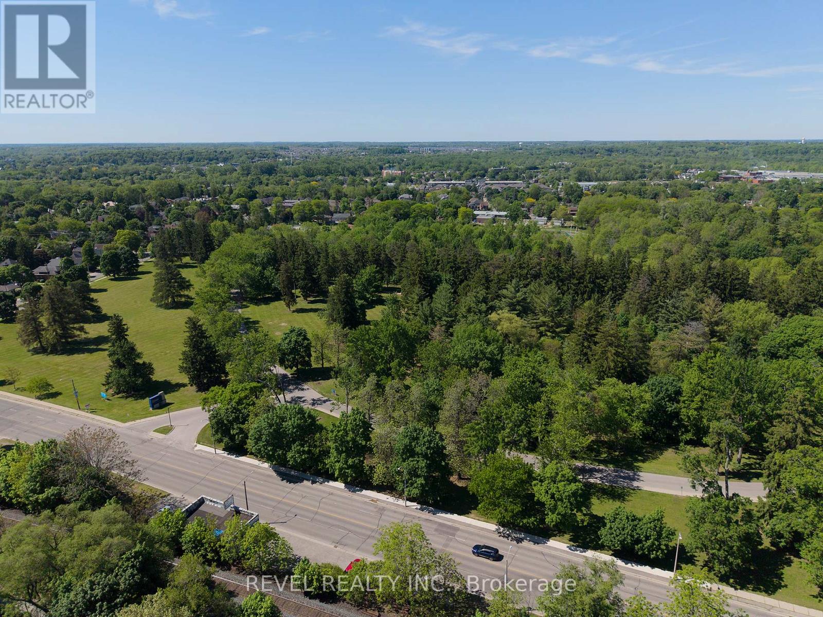 8 Abigail Avenue, Brantford, Ontario  N3R 4R7 - Photo 41 - X13233776