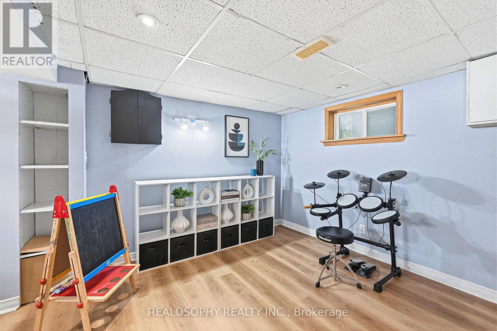 10 Medford Avenue, Toronto, Ontario  M1L 4G2 - Photo 31 - E13233688