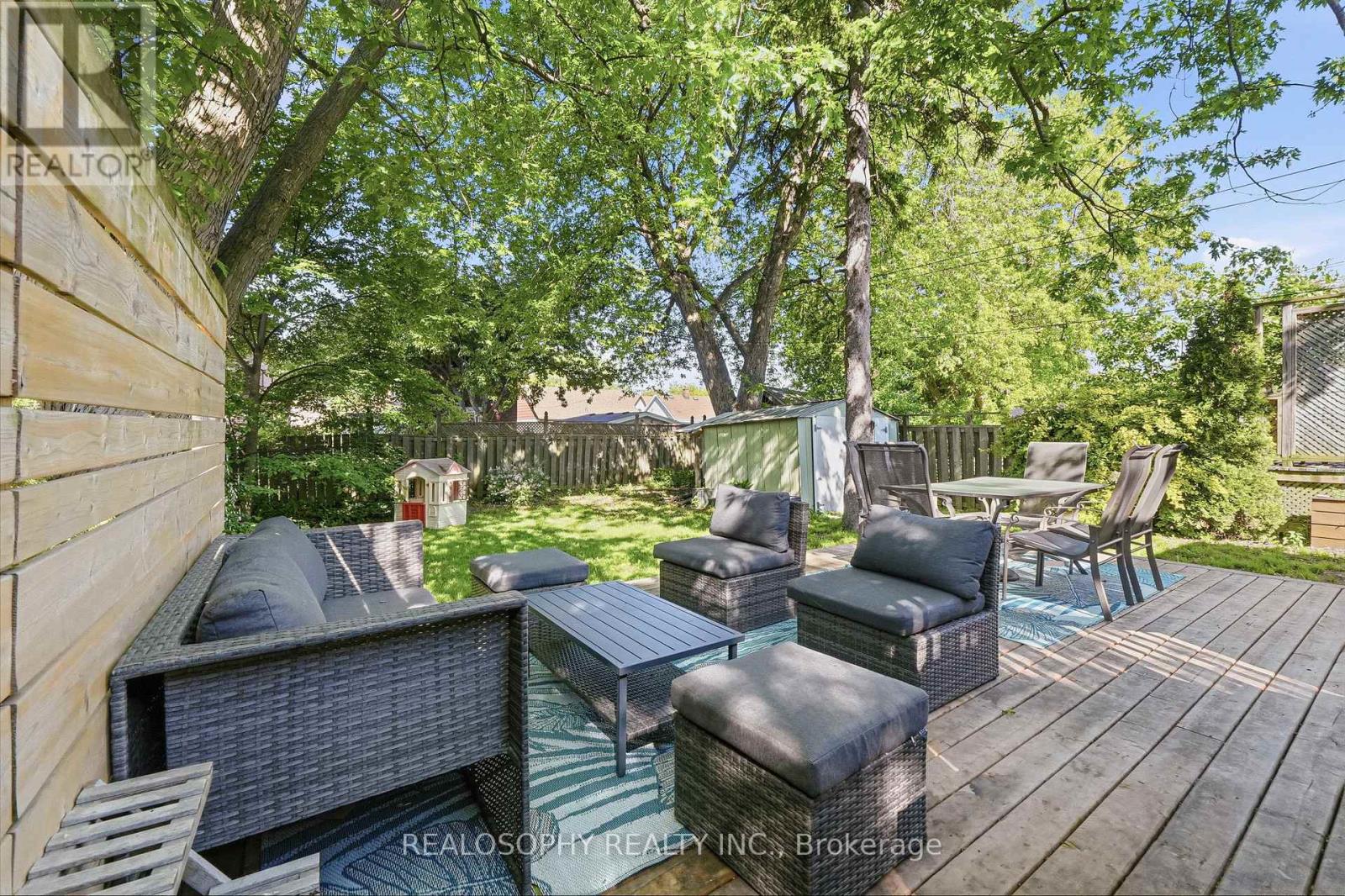 10 Medford Avenue, Toronto, Ontario  M1L 4G2 - Photo 41 - E13233688