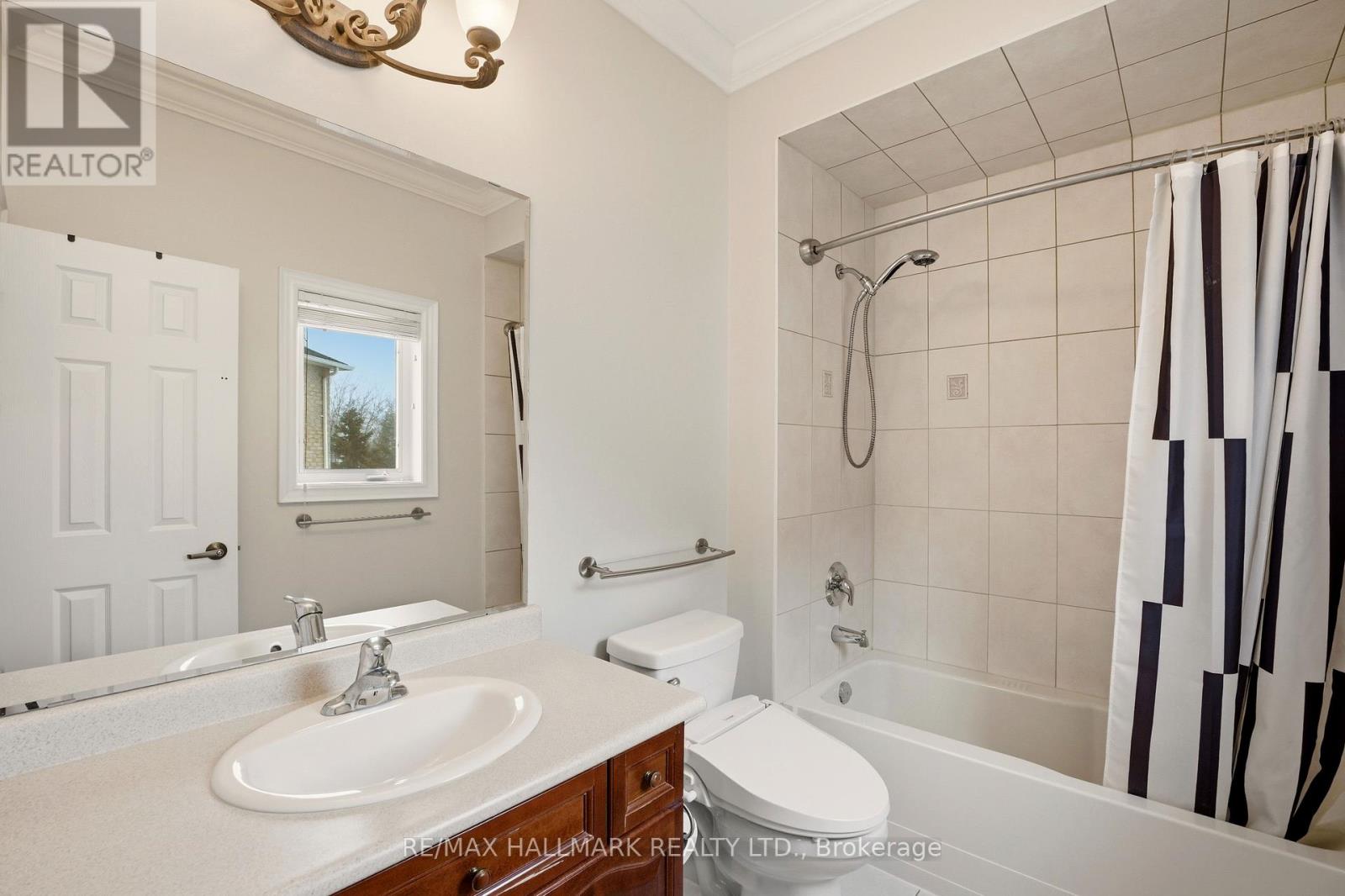 12 Sachet Drive, Richmond Hill, Ontario  L4E 4S1 - Photo 38 - N13210106