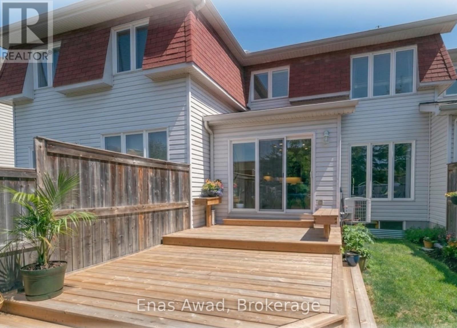 1 - 106 Talltree Crescent, Ottawa, Ontario  K2S 0A9 - Photo 15 - X13234032