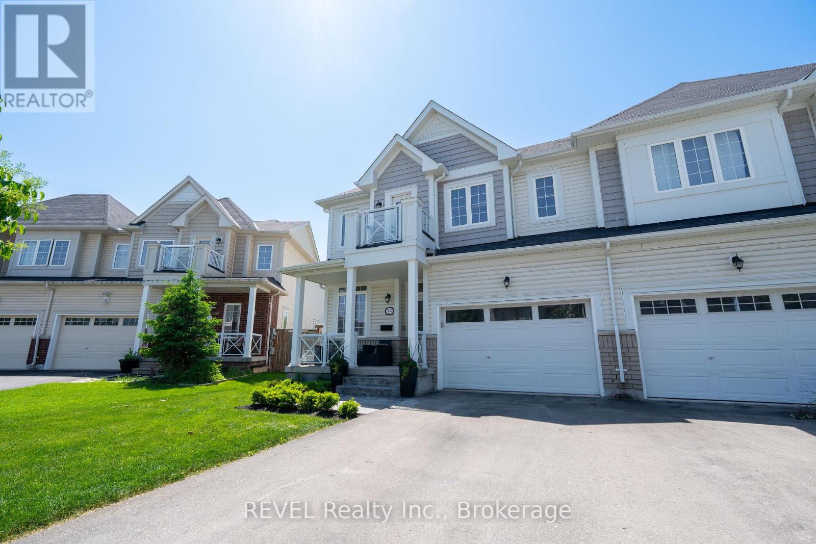 54 Dominion Crescent, Niagara-On-The-Lake, Ontario  L0S 1J1 - Photo 2 - X13234064
