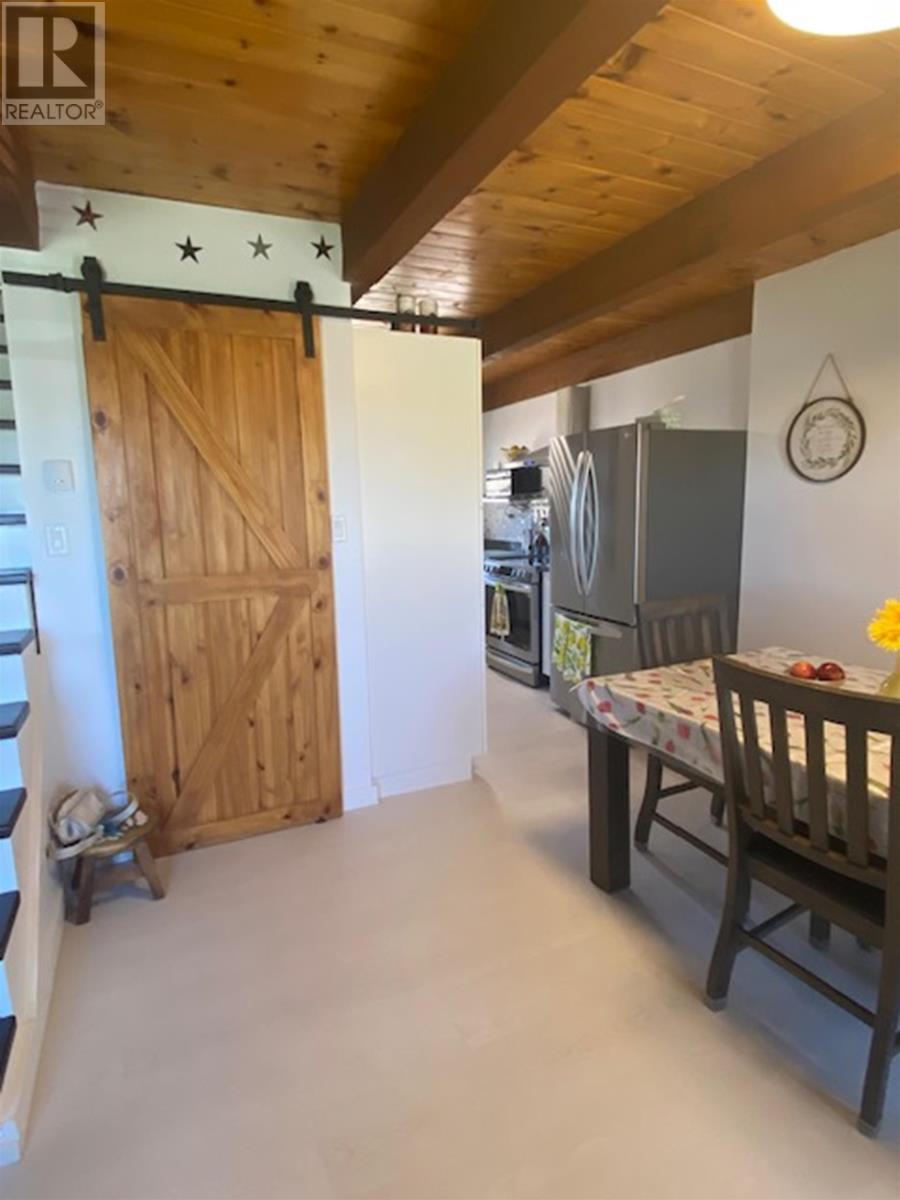 611 Daneff Cres, Geraldtin, Ontario  P0T 1M0 - Photo 6 - TB2601337