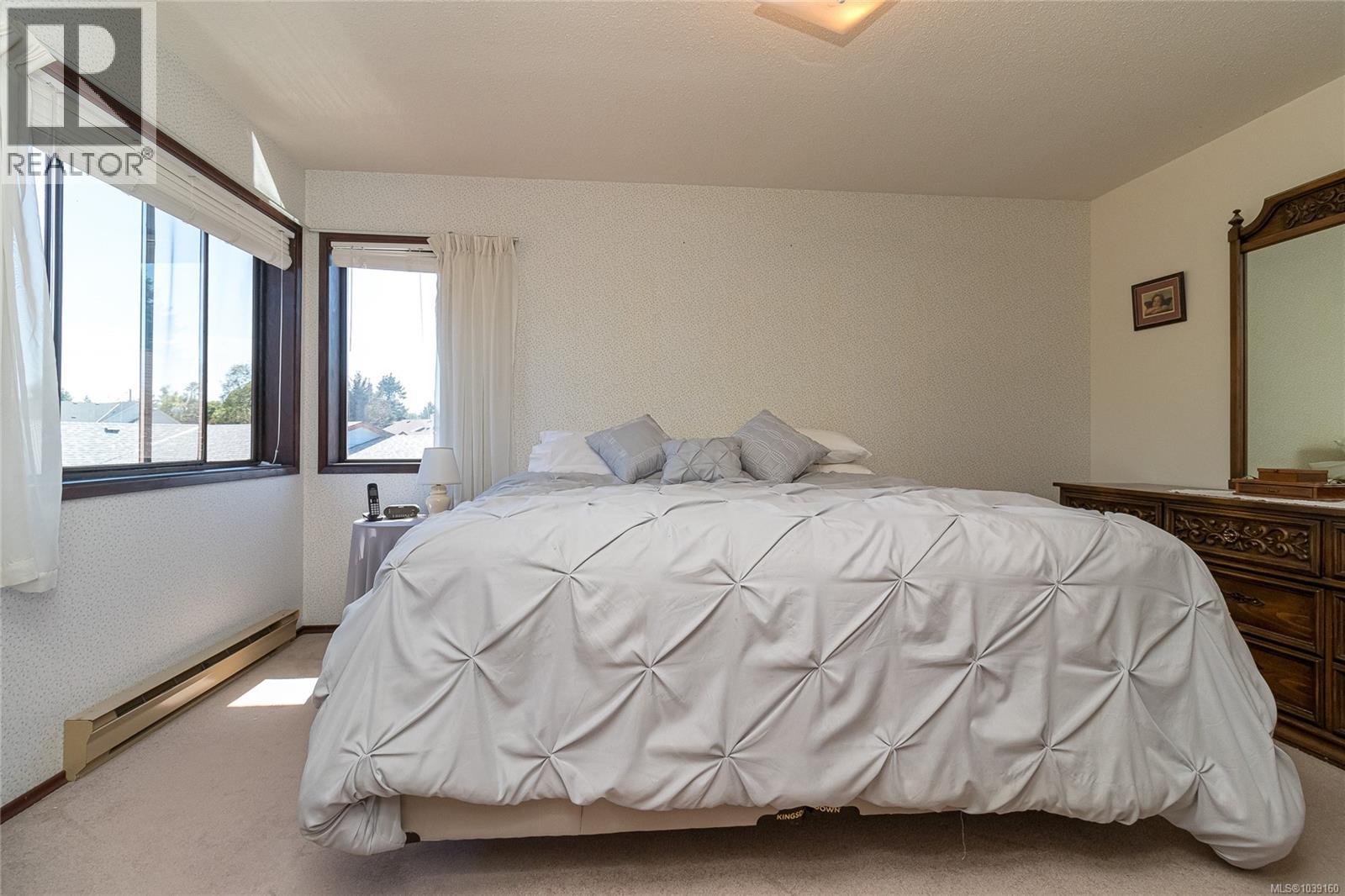 10252 Ashby Crt, Sidney, British Columbia  V8L 4X8 - Photo 13 - 1039160