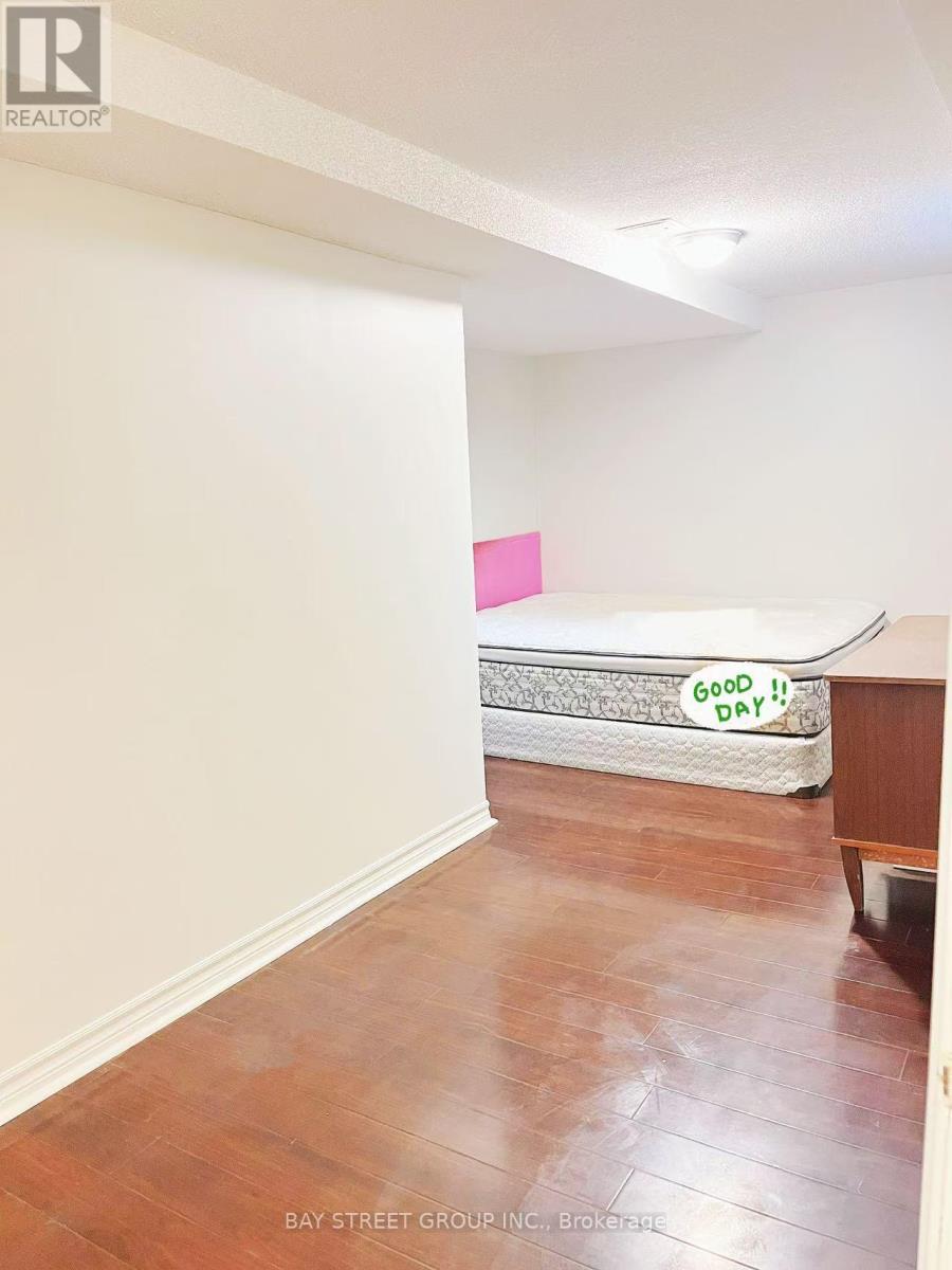 Basement A2 - 50 Dowling Circle, Markham, Ontario  L3R 8R4 - Photo 5 - N12664602