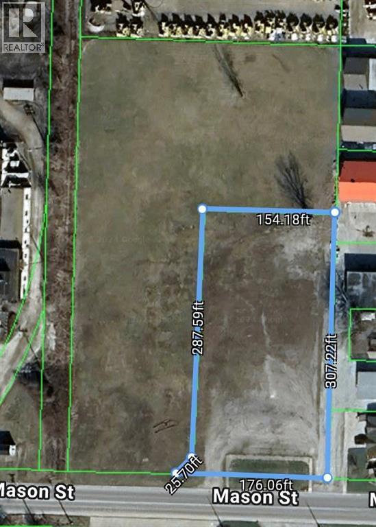 2 Mason STREET Wallaceburg Ontario Canada N8A2L2 4