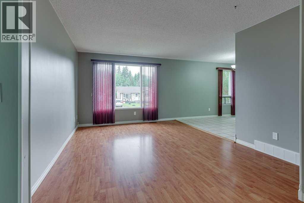 35 Gish Street, Red Deer, Alberta  T4P 2N7 - Photo 7 - A2317454