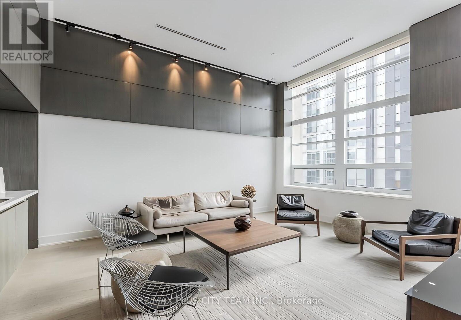902 - 111 St. Clair Avenue W, Toronto, Ontario  M4V 1N5 - Photo 24 - C13233926