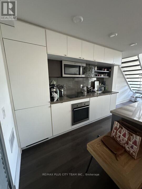 902 - 111 St. Clair Avenue W, Toronto, Ontario  M4V 1N5 - Photo 4 - C13233926