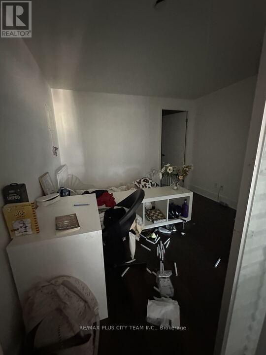 902 - 111 St. Clair Avenue W, Toronto, Ontario  M4V 1N5 - Photo 6 - C13233926