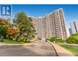 303 - 10 EDGECLIFF GOLFWAY, Toronto, Ontario
