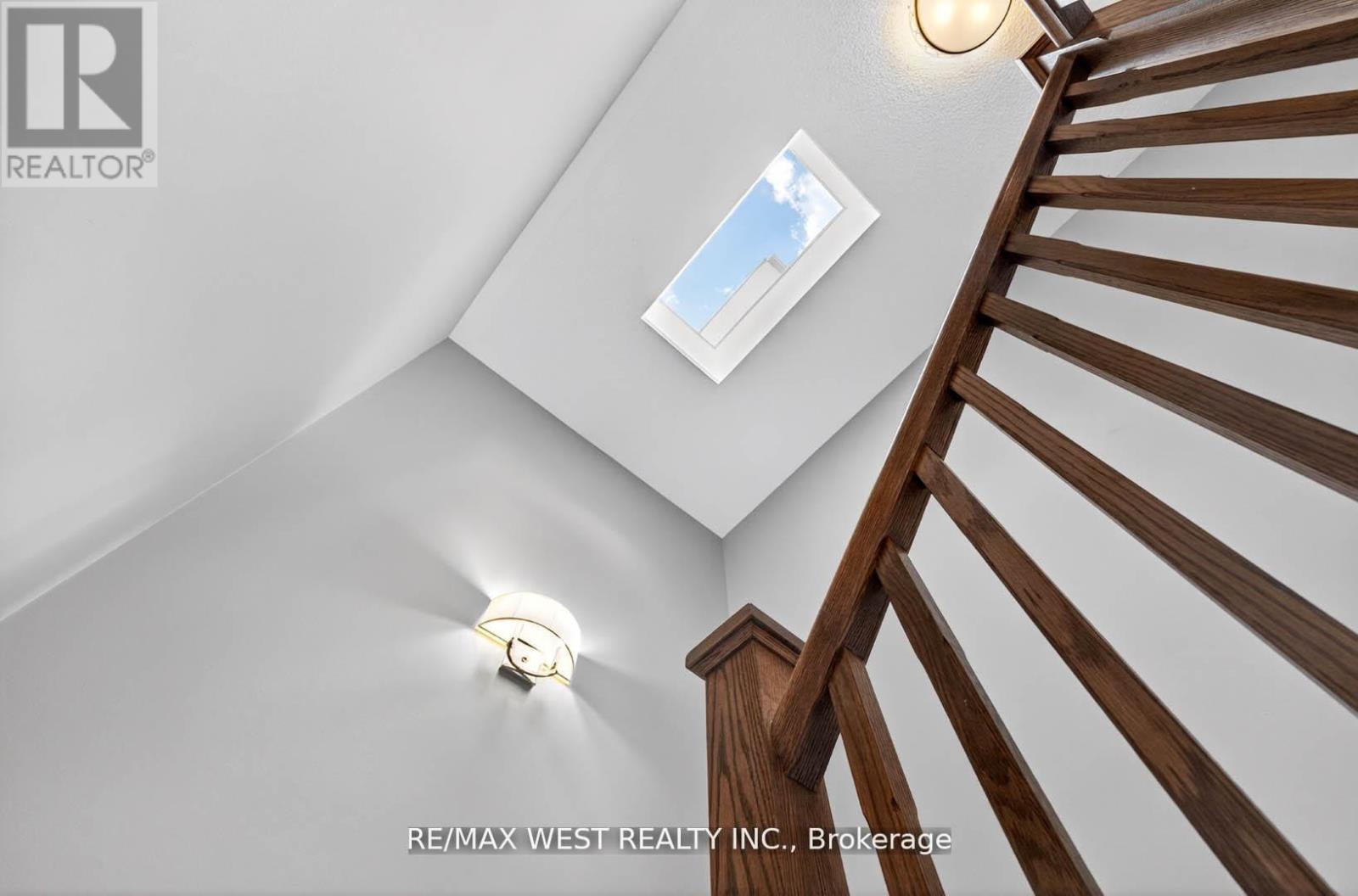 Th 11 - 7 Oakburn Crescent, Toronto, Ontario  M2N 2T5 - Photo 33 - C13234024
